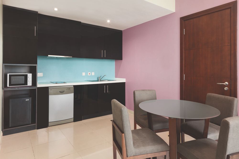 RAMADA HOTEL & SUITES BY WYNDHAM JBR (ex. HAWTHORN SUITES) - 99