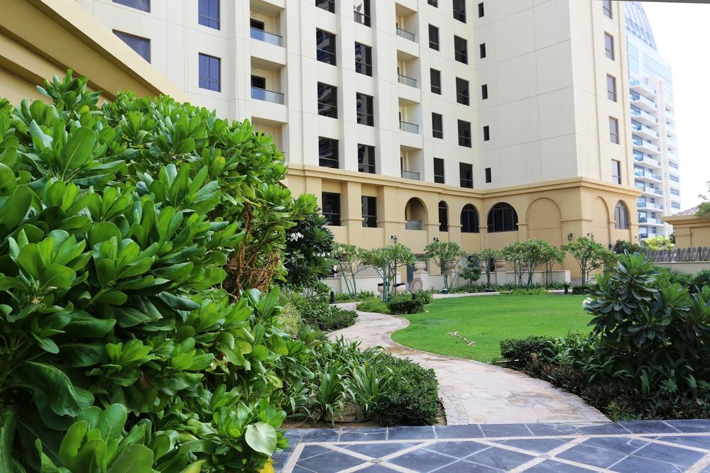 RAMADA HOTEL & SUITES BY WYNDHAM JBR (ex. HAWTHORN SUITES) - 9