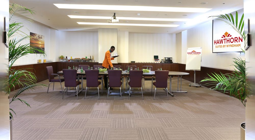 RAMADA HOTEL & SUITES BY WYNDHAM JBR (ex. HAWTHORN SUITES) - 49