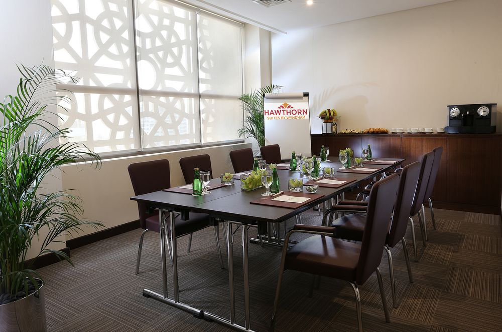 RAMADA HOTEL & SUITES BY WYNDHAM JBR (ex. HAWTHORN SUITES) - 52