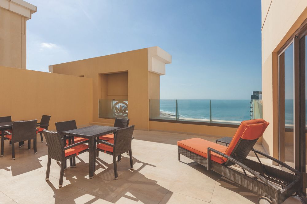 RAMADA HOTEL & SUITES BY WYNDHAM JBR (ex. HAWTHORN SUITES) - 34