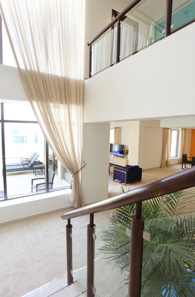 RAMADA HOTEL & SUITES BY WYNDHAM JBR (ex. HAWTHORN SUITES) - 60