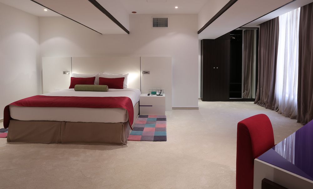 RAMADA HOTEL & SUITES BY WYNDHAM JBR (ex. HAWTHORN SUITES) - 59