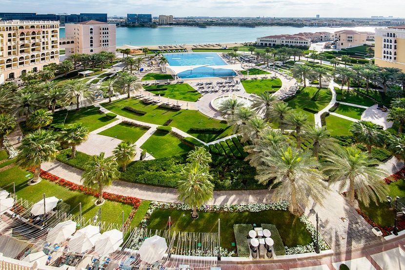 THE RITZ-CARLTON ABU DHABI, GRAND CANAL - 2