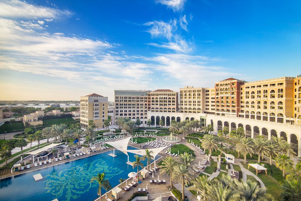 THE RITZ-CARLTON ABU DHABI, GRAND CANAL - 1
