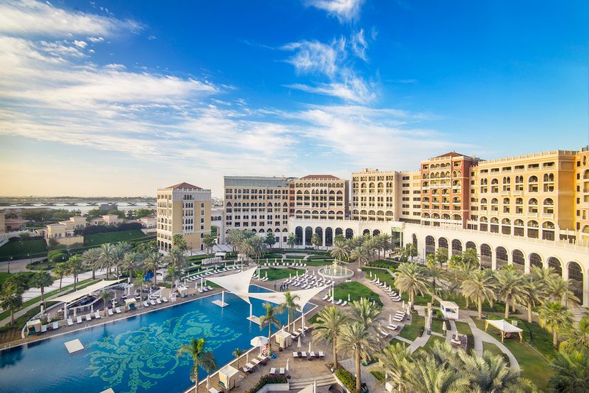 THE RITZ-CARLTON ABU DHABI, GRAND CANAL - 1