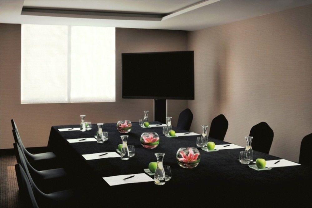 MOVENPICK HOTEL AL MAMZAR - 15