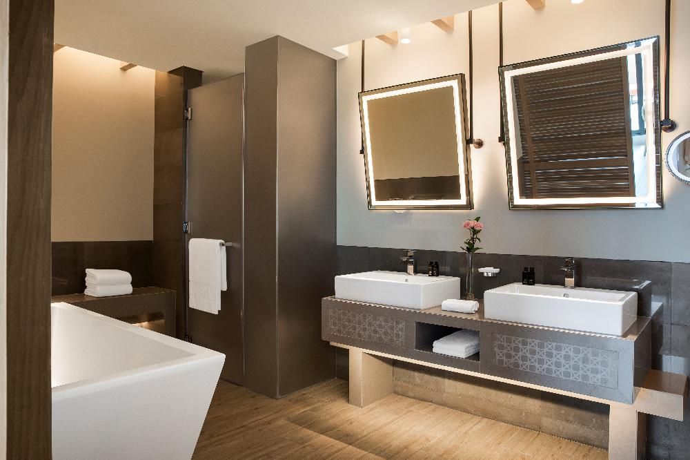 SAADIYAT ROTANA RESORT & VILLAS - 101