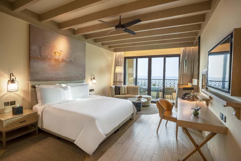 SAADIYAT ROTANA RESORT & VILLAS - 77