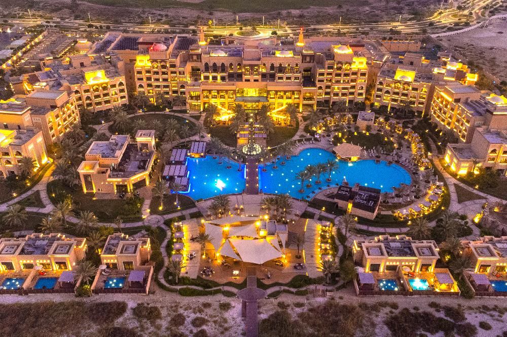 SAADIYAT ROTANA RESORT & VILLAS - 7