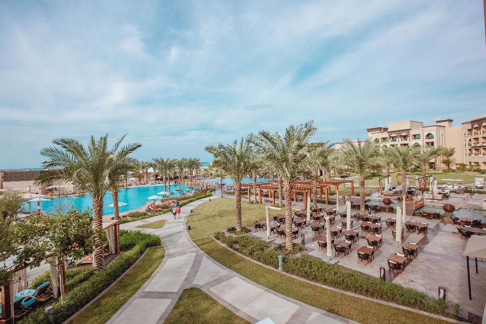 SAADIYAT ROTANA RESORT & VILLAS - 19