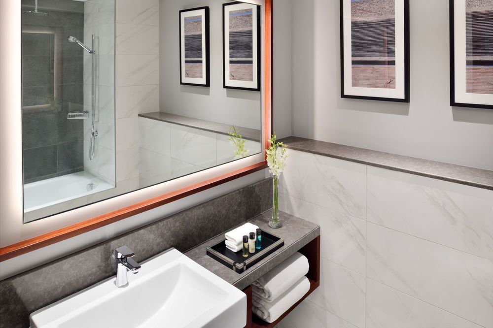 MOVENPICK HOTEL & APARTMENTS BUR DUBAI - 38