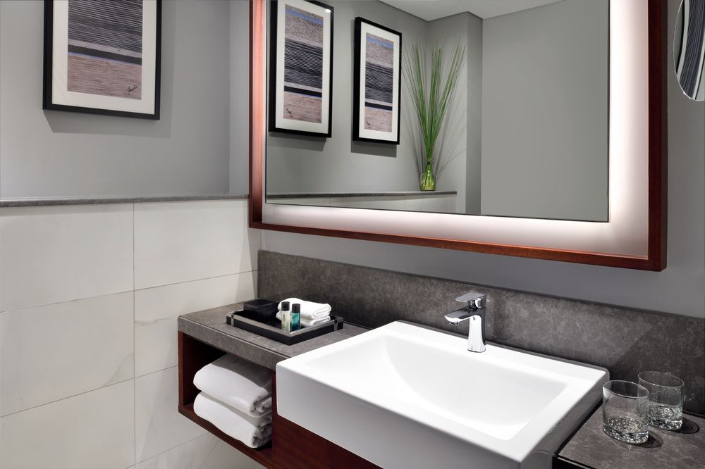 MOVENPICK HOTEL & APARTMENTS BUR DUBAI - 36