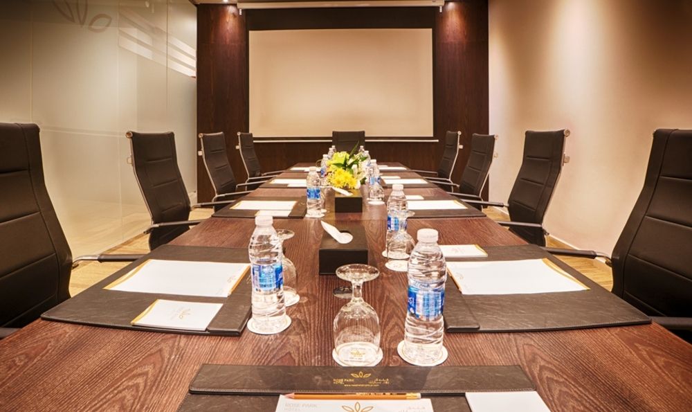 ROSE PARK HOTEL - 11