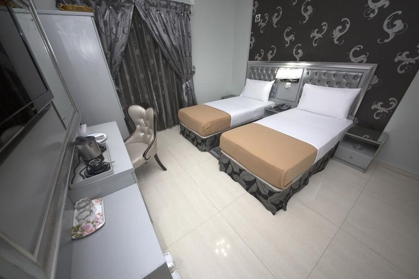 WHITE FORT HOTEL - 5