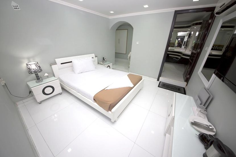 WHITE FORT HOTEL - 4
