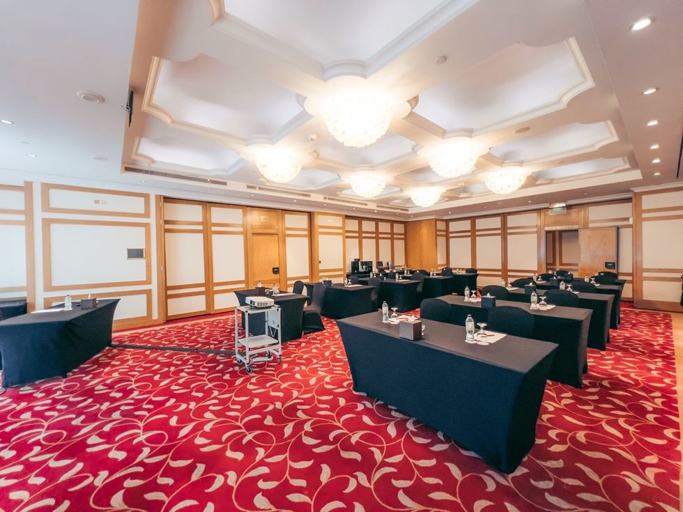 MILLENNIUM DOWNTOWN - 13