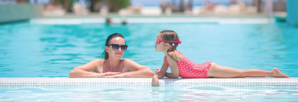 GRAND COSMOPOLITAN HOTEL - 1