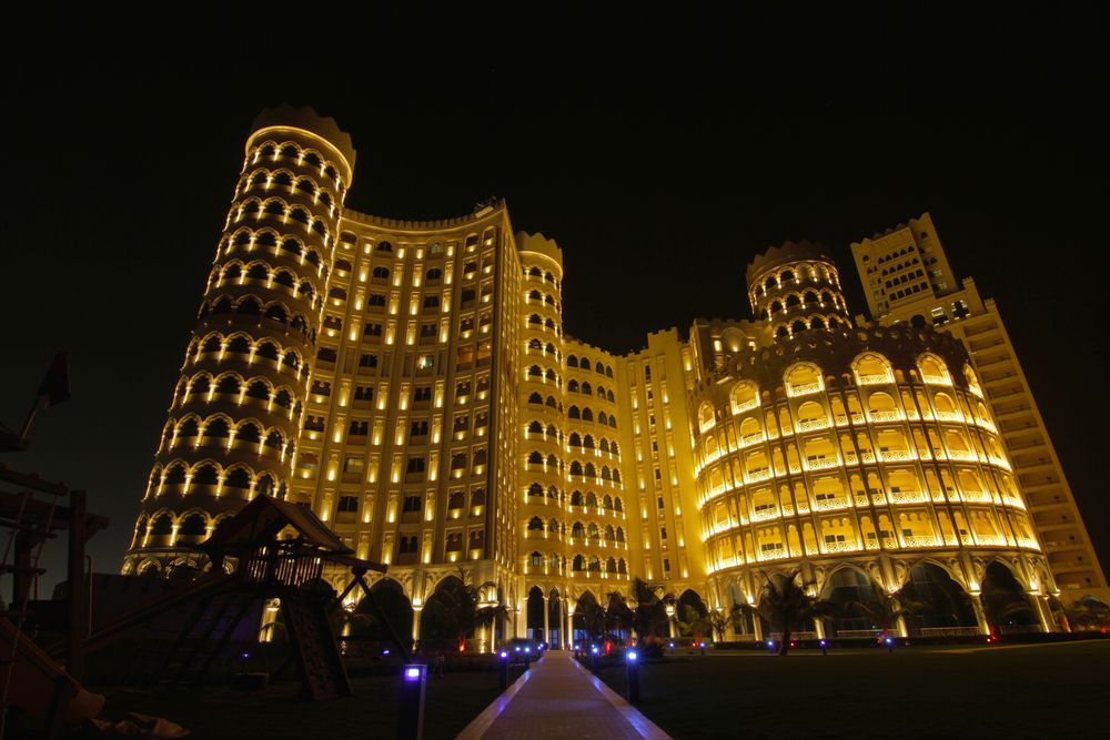 AL HAMRA RESIDENCE - 4