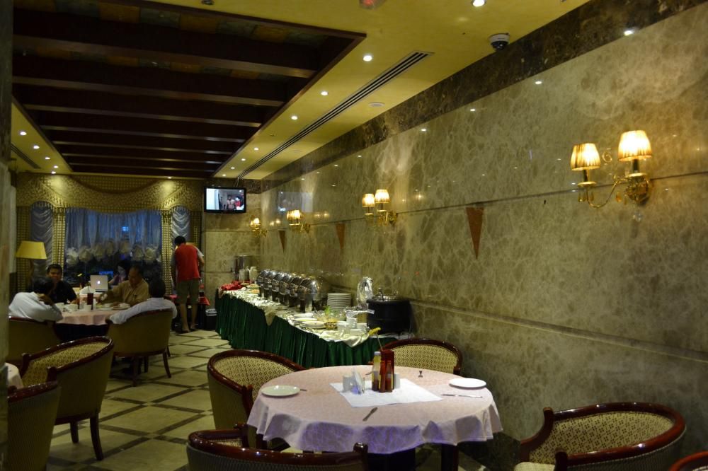 CRYSTAL PLAZA HOTEL  - 10