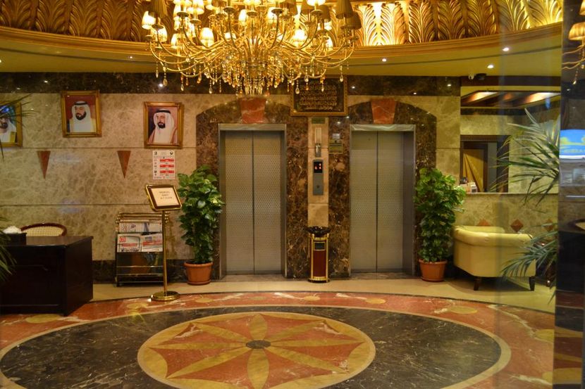 CRYSTAL PLAZA HOTEL  - 4