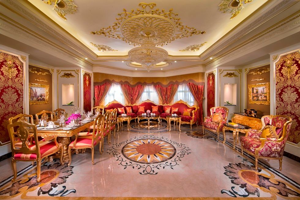 ROYAL ROSE ABU DHABI A CURIO COLLECTION BY HILTON - 13