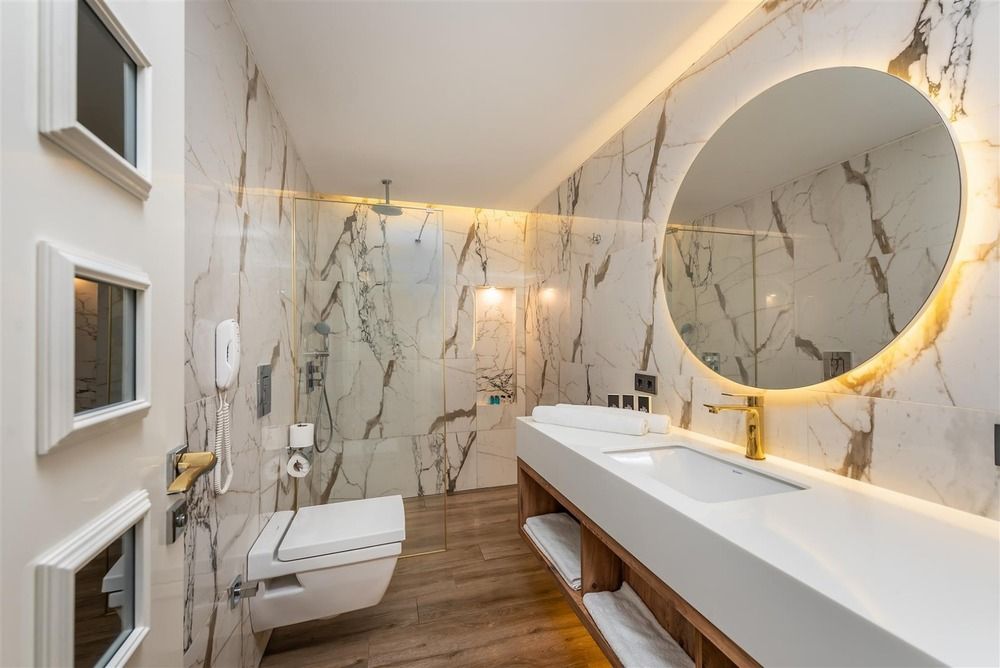 Elite Luxury Suite & Spa Hotel - 100