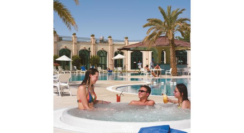 AL AIN ROTANA HOTEL - 3