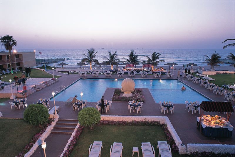 LOU LOU A BEACH RESORT - 3