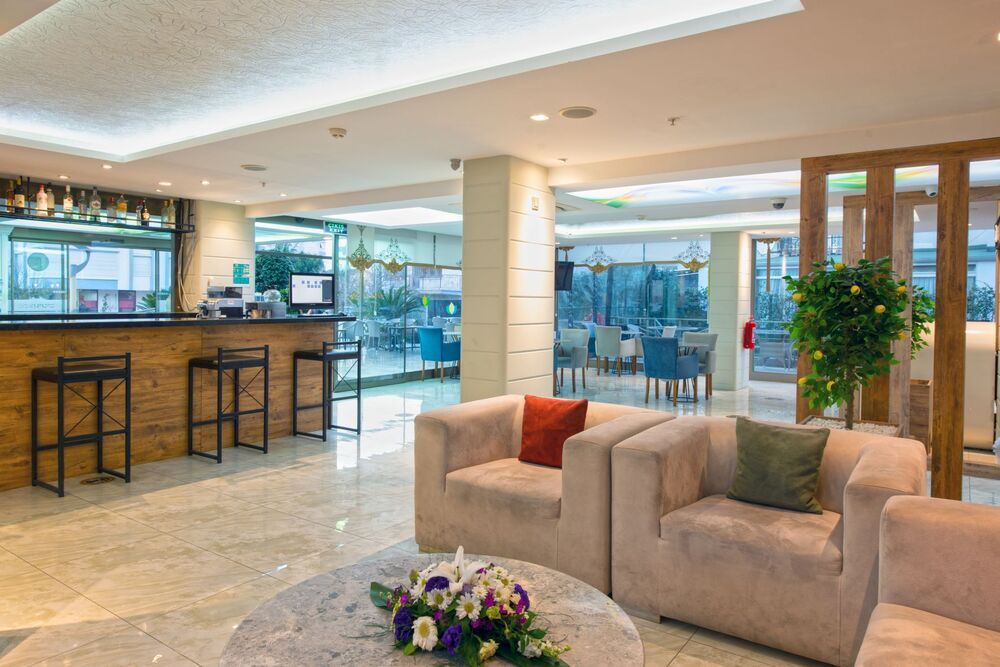 Citrus Park Hotel - 2