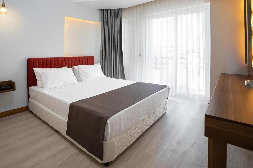 Citrus Park Hotel - 8