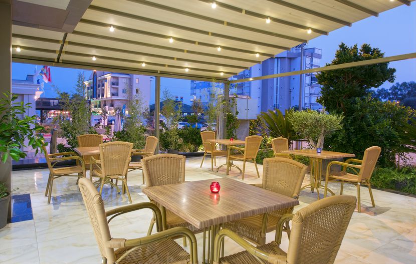 Citrus Park Hotel - 4