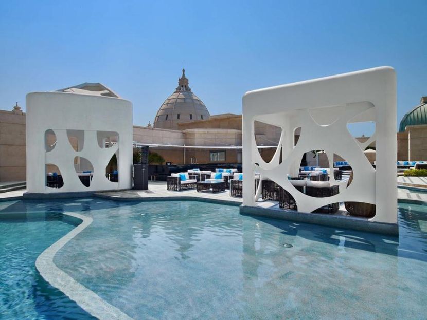 V HOTEL CURIO COLLECTION BY HILTON (ex. W DUBAI AL HABTOOR CITY) - 3