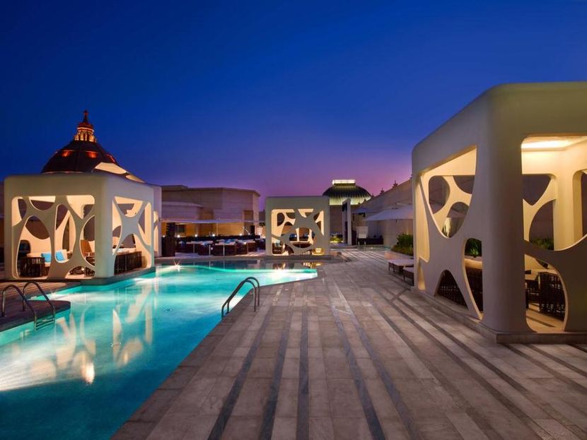 V HOTEL CURIO COLLECTION BY HILTON (ex. W DUBAI AL HABTOOR CITY) - 4