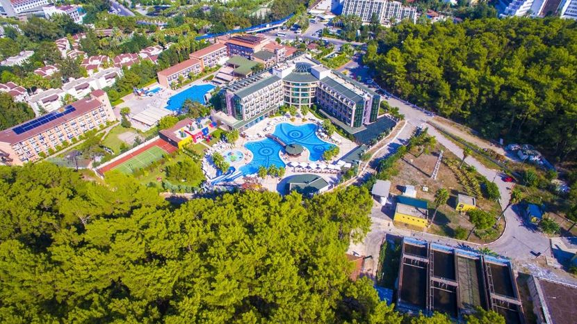 Alder Resort Hotel (ex. Eldar Resort Hotel) - 1