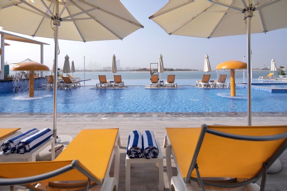 C CENTRAL RESORT - 3