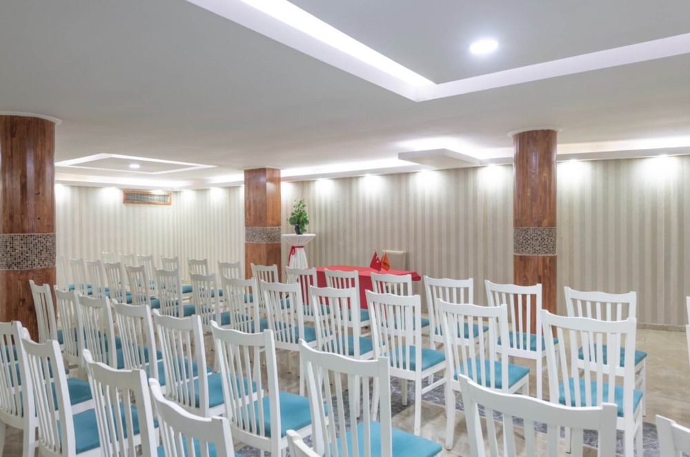Lims Bonadea Beach Hotel - 12