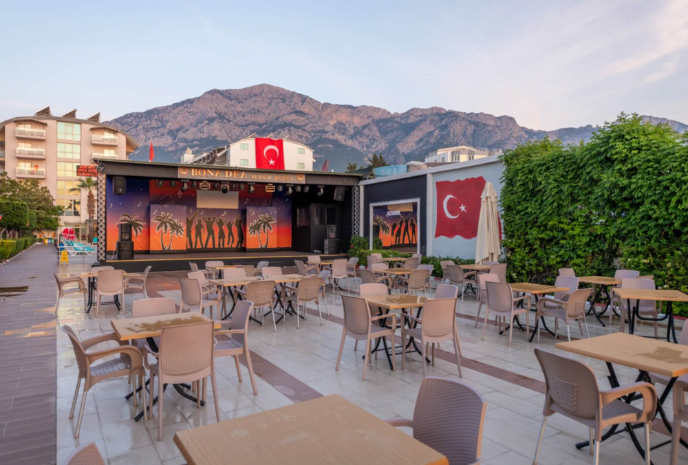 Lims Bonadea Beach Hotel - 10