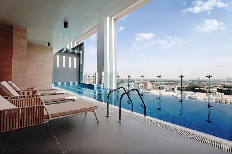 MILLENNIUM EXECUTIVE MONTROSE - 4