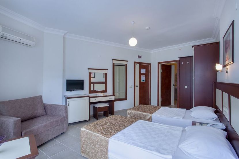 Kaila City Hotel - 6