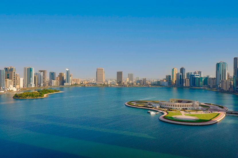 DOUBLETREE BY HILTON SHARJAH WATERFRONT HOTEL & RESIDENCES - 4