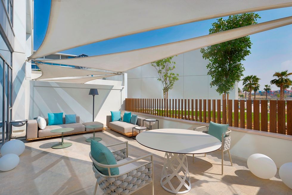 DOUBLETREE BY HILTON ABU DHABI YAS ISLAND RESIDENCES - 11