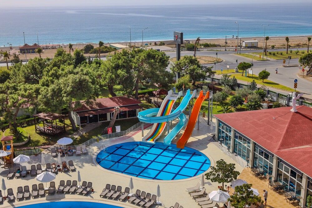 Casa Fora Beach Resort - 38