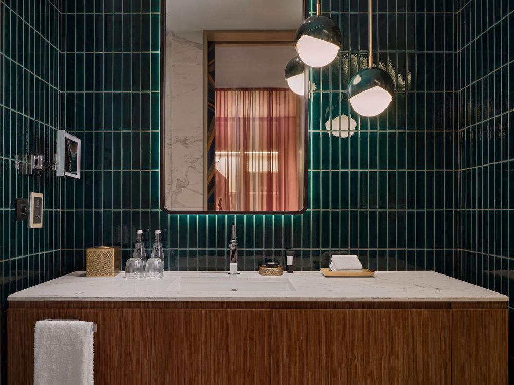 W DUBAI - MINA SEYAHI - 93