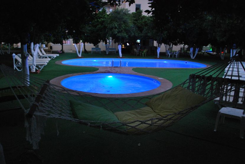 Castle Park Hotel - 4