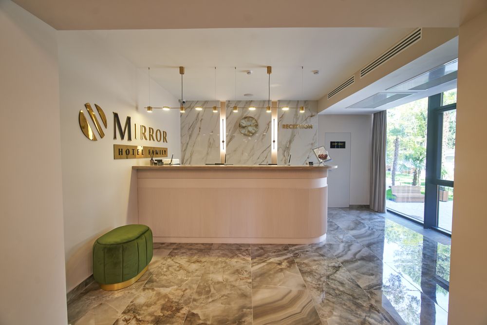 MIRROR FAMILY, апарт-отель - 7
