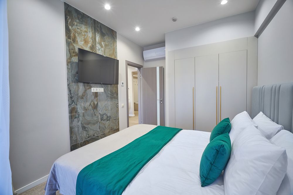 MIRROR FAMILY, апарт-отель - 30