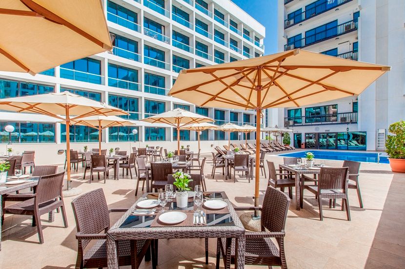 GOLDEN SANDS HOTEL APARTMENTS - 1