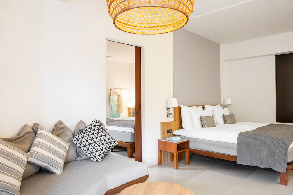 SUNWING  KAMALA BEACH - 108