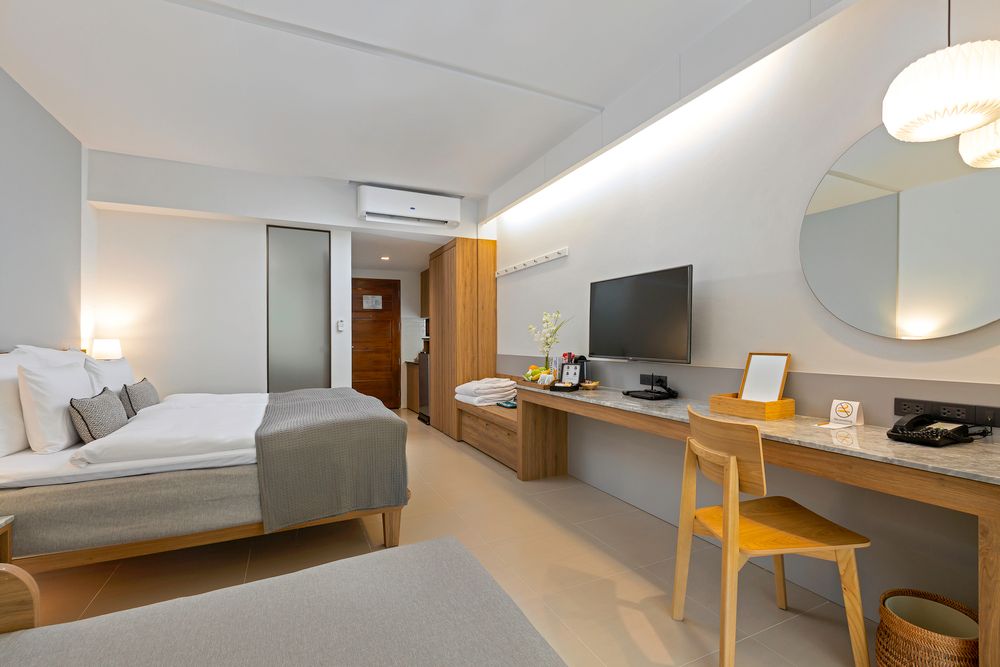 SUNWING  KAMALA BEACH - 96